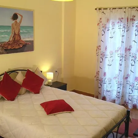 Katerina Apartment. Corfu Town Apartment *